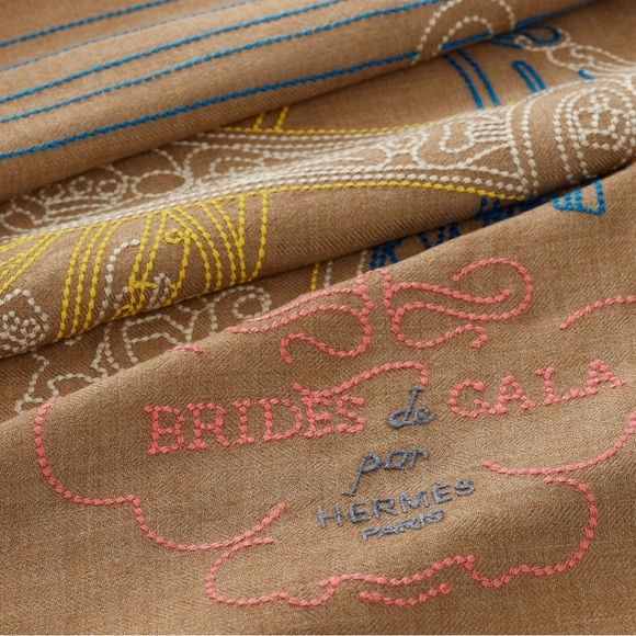 Brand new Brides de Gala Brode au Fil scarf 90 - Picture 3 of 12